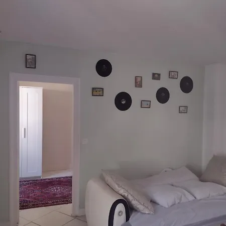 Apartment Chez Ma Petite Reine 1
