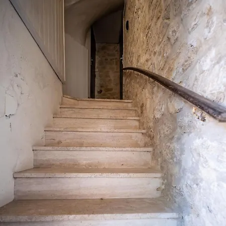 Chez Ma Petite Reine 1 Pontoise